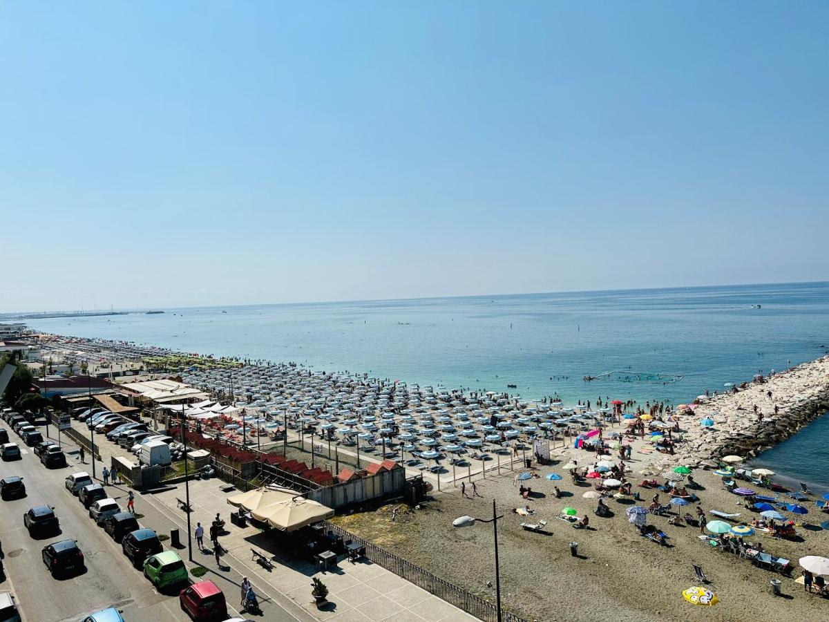 Hotel Blumare Arthouse Salerno Exterior foto