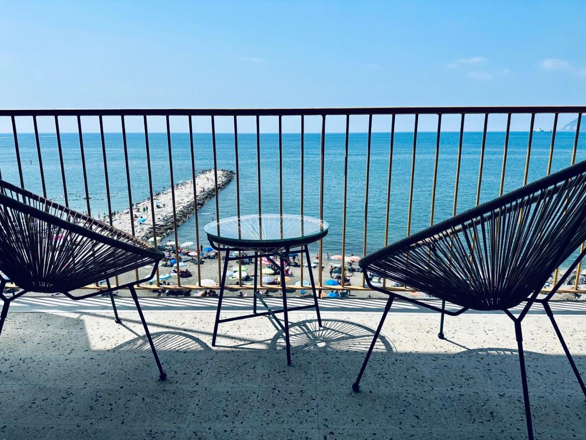 Hotel Blumare Arthouse Salerno Exterior foto